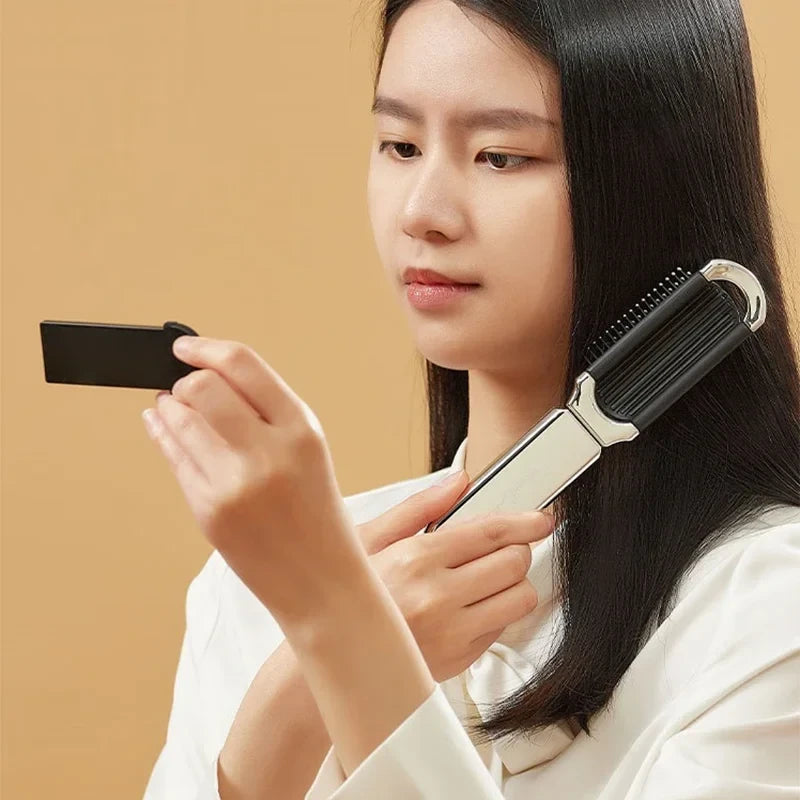 Foldable Travel Hairbrush
